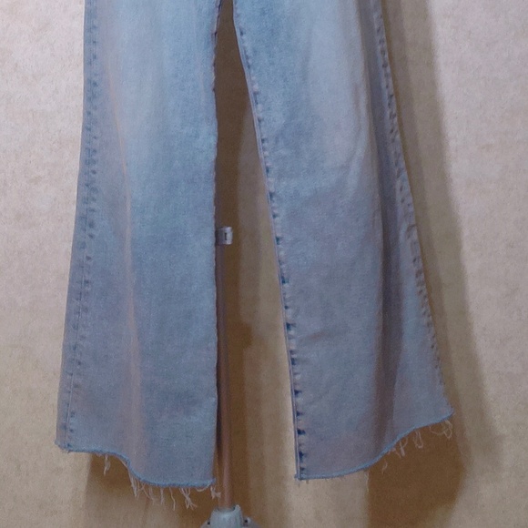 NWOT 7forAM Luxe Vintage Wide Leg High Waist Raw Hem Stretch Faded Jeans Sz27/30 - Picture 5 of 8